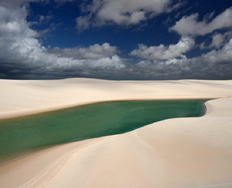 green waters in the desert